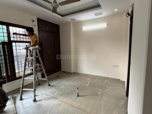 3 BHK Independent Builder Floor in Ashok Vihar for rent New Delhi. The reference number is 21142700