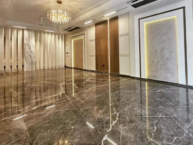 3 BHK Independent Builder Floor in Ashok Vihar for resale New Delhi. The reference number is 19343671