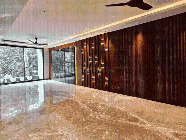 3 BHK Independent Builder Floor in Ashok Vihar for resale New Delhi. The reference number is 19343777