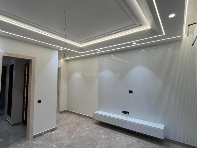 3 BHK Independent Builder Floor in Ashok Vihar for resale New Delhi. The reference number is 19358674