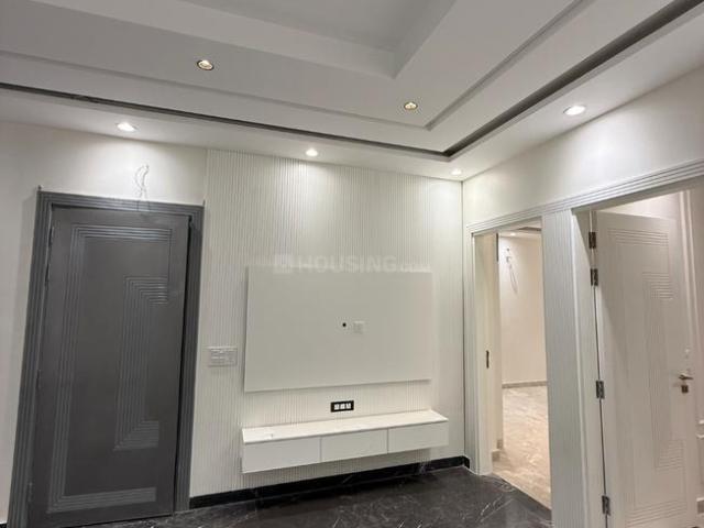 3 BHK Independent Builder Floor in Ashok Vihar for resale New Delhi. The reference number is 19534715