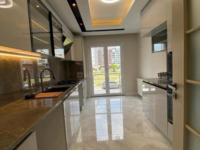 3 BHK Independent Builder Floor in Ashok Vihar for resale New Delhi. The reference number is 19777893