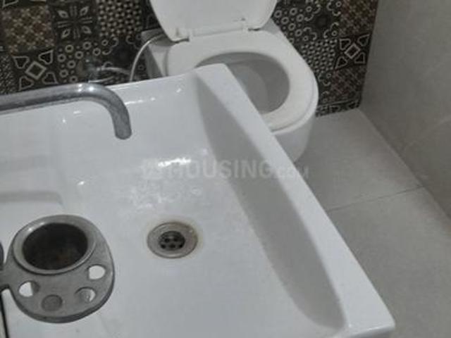 3 BHK Independent Builder Floor in Ashok Vihar for resale New Delhi. The reference number is 19849864