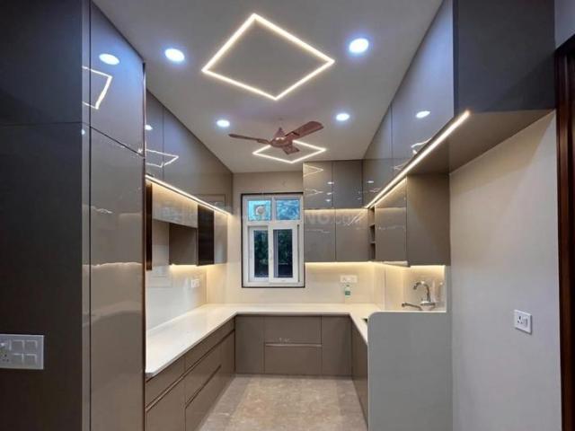 3 BHK Independent Builder Floor in Ashok Vihar for resale New Delhi. The reference number is 20207289