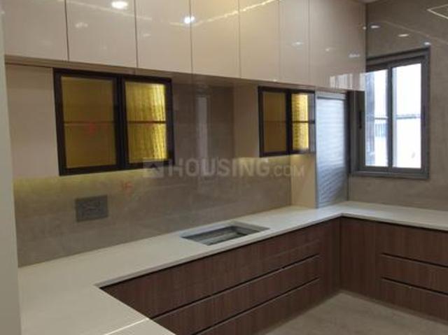 3 BHK Independent Builder Floor in Ashok Vihar for resale New Delhi. The reference number is 20475806