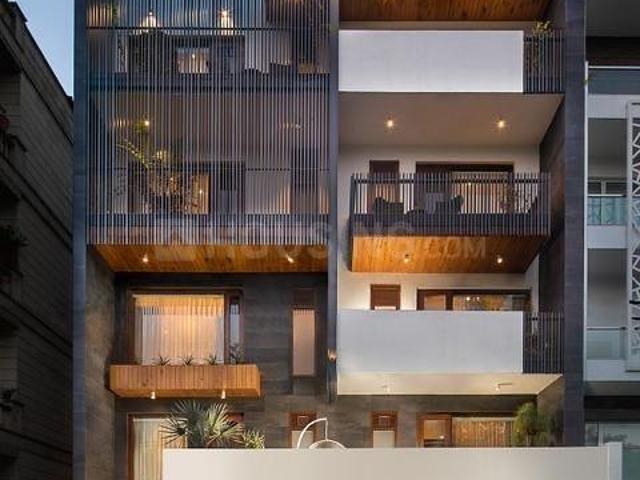 3 BHK Independent Builder Floor in Ashok Vihar for resale New Delhi. The reference number is 20824649