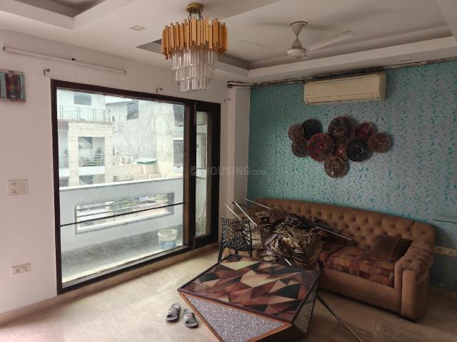 3 BHK Independent Builder Floor in Ashok Vihar for resale New Delhi. The reference number is 21162067
