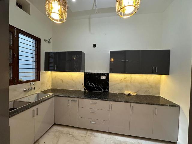 3 BHK Independent Builder Floor in Ashiyana for rent Lucknow. The reference number is 20546858