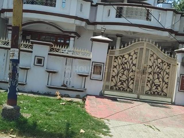 3 BHK Independent Builder Floor in Ashiyana for rent Lucknow. The reference number is 20077512