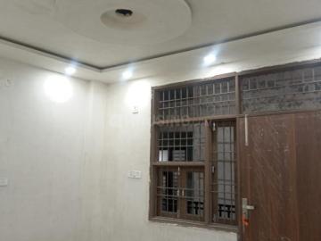 3 BHK Independent Builder Floor in Burari for rent New Delhi. The reference number is 18996427
