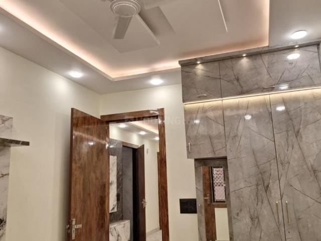 3 BHK Independent Builder Floor in Burari for rent New Delhi. The reference number is 20400672