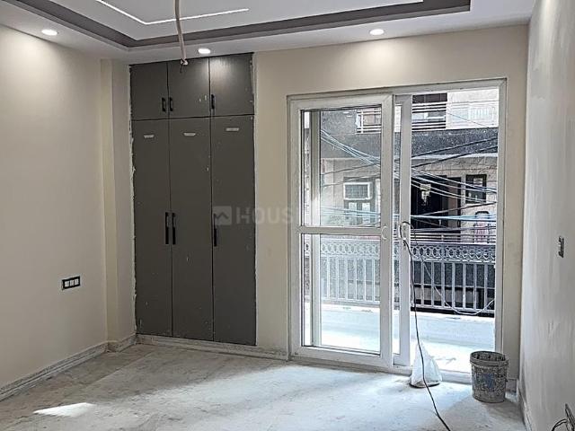 3 BHK Independent Builder Floor in Bali Nagar for rent New Delhi. The reference number is 19844601