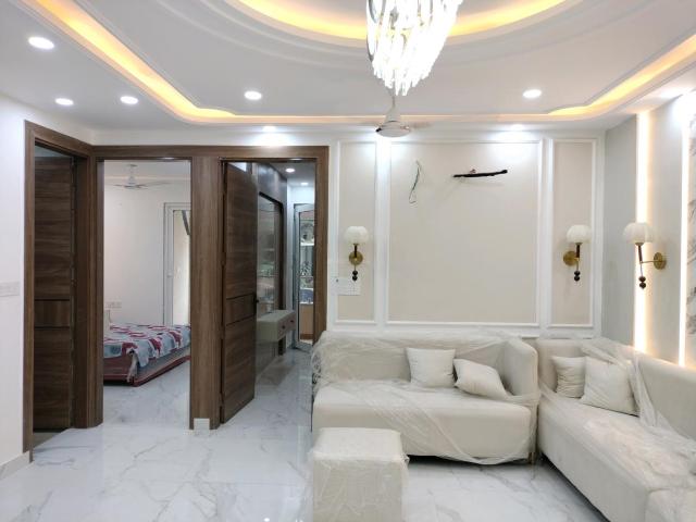 3 BHK Independent Builder Floor in Bharat Vihar for resale New Delhi. The reference number is 21322299