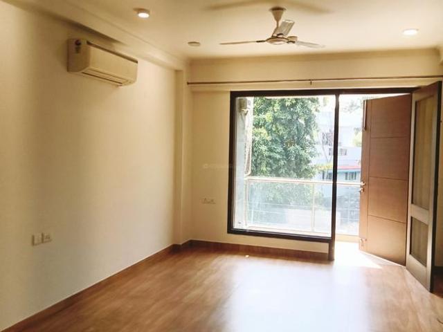 3 BHK Independent Builder Floor in Chittaranjan Park for rent New Delhi. The reference number is 8566026