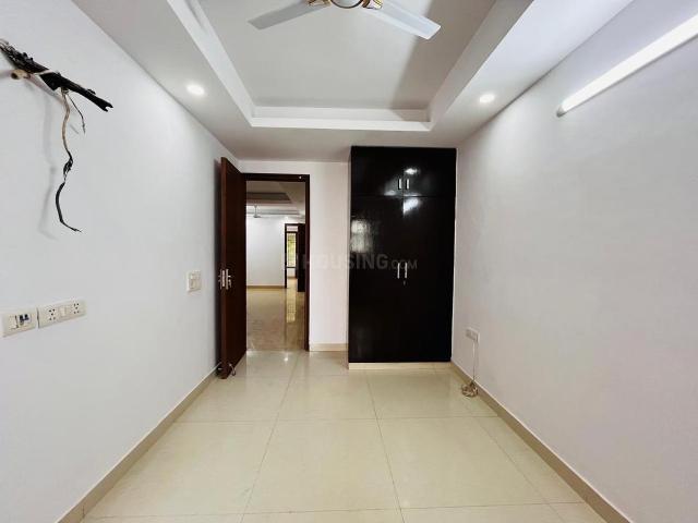3 BHK Independent Builder Floor in Chittaranjan Park for rent New Delhi. The reference number is 19118251