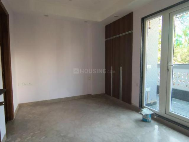 3 BHK Independent Builder Floor in Chittaranjan Park for rent New Delhi. The reference number is 19520265