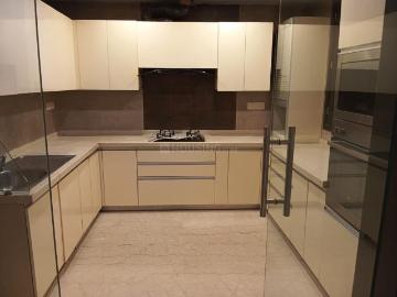 3 BHK Independent Builder Floor in Chittaranjan Park for rent New Delhi. The reference number is 19853631