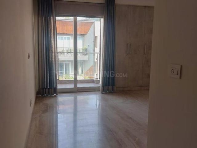 3 BHK Independent Builder Floor in Chittaranjan Park for rent New Delhi. The reference number is 20095276