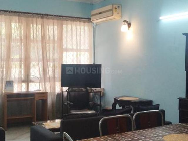 3 BHK Independent Builder Floor in Chittaranjan Park for rent New Delhi. The reference number is 20430991