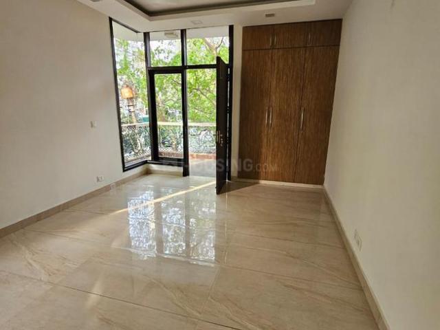3 BHK Independent Builder Floor in Chittaranjan Park for rent New Delhi. The reference number is 20830131