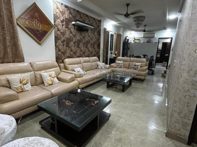 3 BHK Independent Builder Floor in Chittaranjan Park for rent New Delhi. The reference number is 20908547