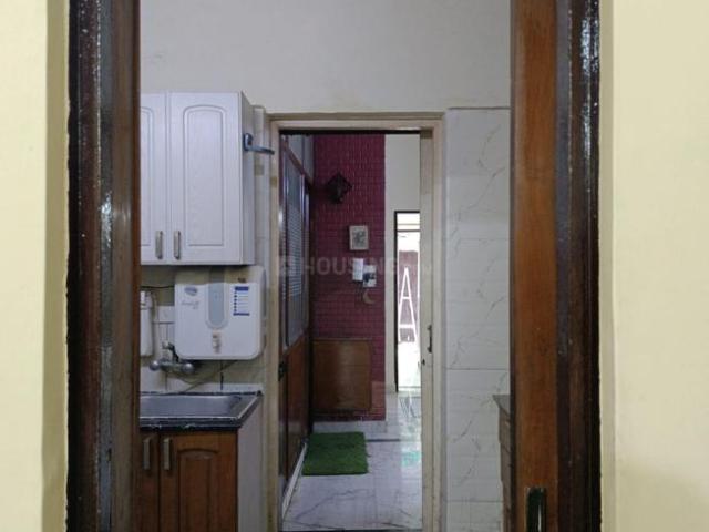 3 BHK Independent Builder Floor in Chittaranjan Park for rent New Delhi. The reference number is 21266267