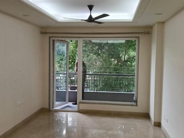 3 BHK Independent Builder Floor in Chittaranjan Park for rent New Delhi. The reference number is 21213612