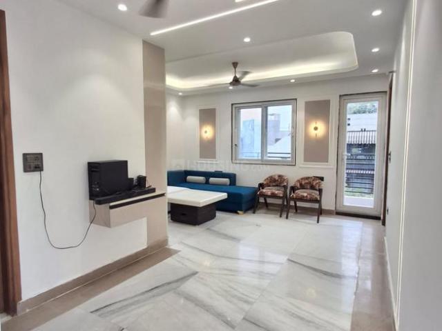 3 BHK Independent Builder Floor in Chittaranjan Park for rent New Delhi. The reference number is 21236605