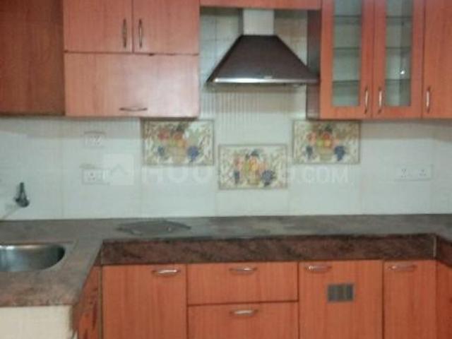 3 BHK Independent Builder Floor in Chittaranjan Park for rent New Delhi. The reference number is 2942933