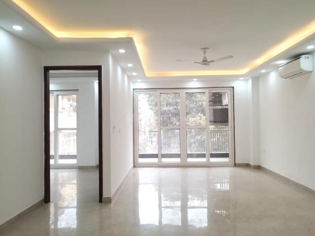 3 BHK Independent Builder Floor in Greater Kailash I for resale New Delhi. The reference number is 20392783