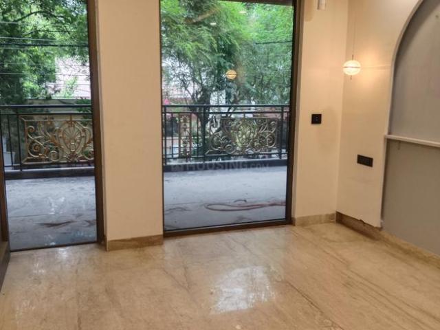 3 BHK Independent Builder Floor in Chittaranjan Park for resale New Delhi. The reference number is 20851049