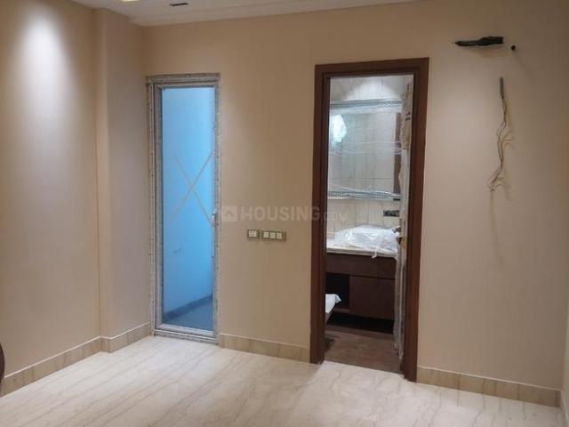 3 BHK Independent Builder Floor in Chittaranjan Park for resale New Delhi. The reference number is 21205253