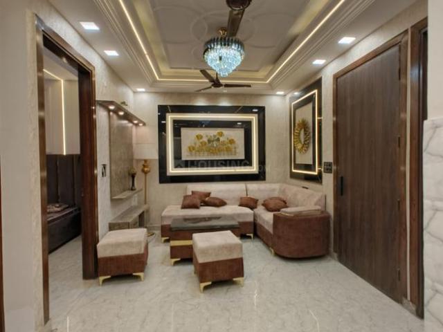 3 BHK Independent Builder Floor in Dwarka Mor for rent New Delhi. The reference number is 19498772