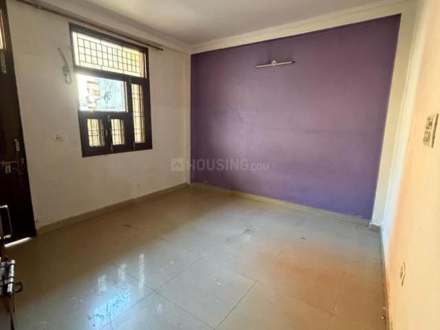 3 BHK Independent Builder Floor in Dwarka Mor for rent New Delhi. The reference number is 19519476