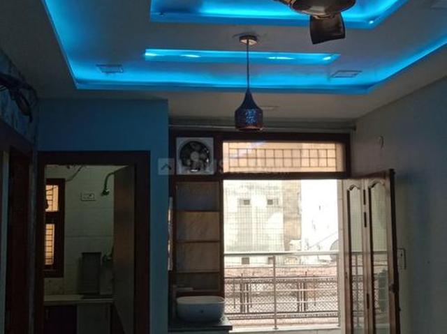3 BHK Independent Builder Floor in Dwarka Mor for rent New Delhi. The reference number is 19634171