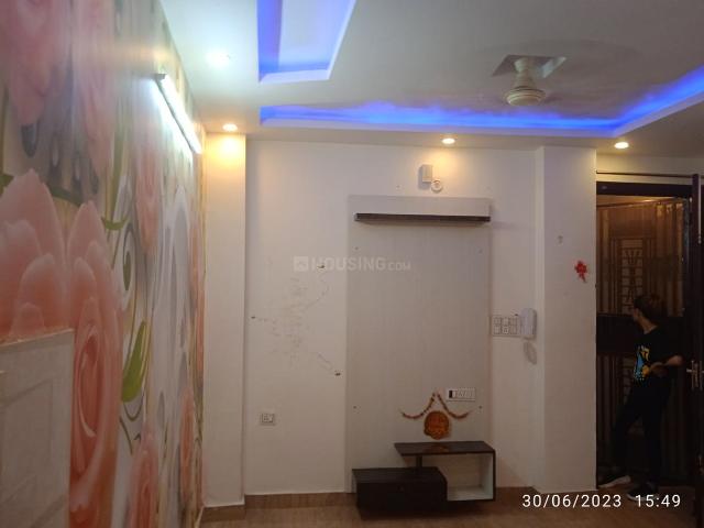 3 BHK Independent Builder Floor in Dwarka Mor for rent New Delhi. The reference number is 12318942