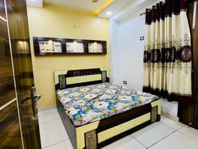 3 BHK Independent Builder Floor in Dwarka Mor for rent New Delhi. The reference number is 20097934