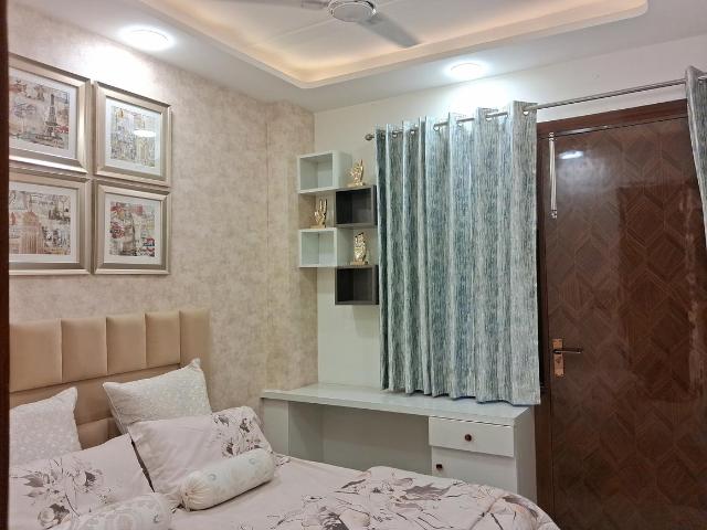 3 BHK Independent Builder Floor in Dwarka Mor for rent New Delhi. The reference number is 20224077