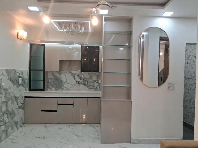 3 BHK Independent Builder Floor in Dwarka Mor for rent New Delhi. The reference number is 20545797
