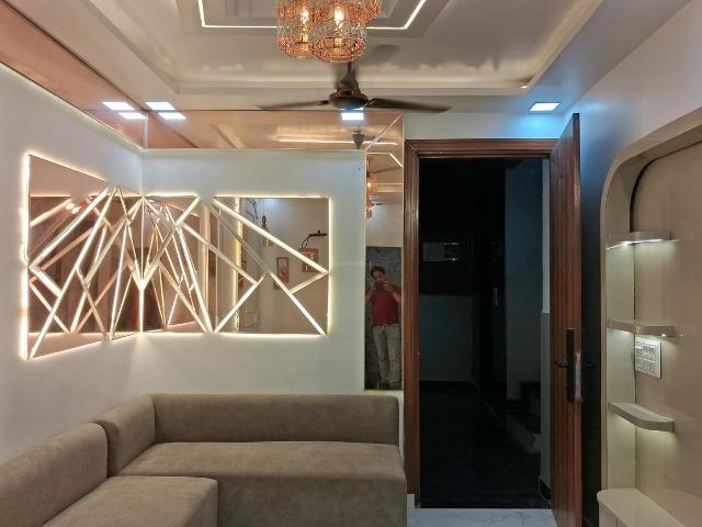 3 BHK Independent Builder Floor in Dwarka Mor for rent New Delhi. The reference number is 20742010
