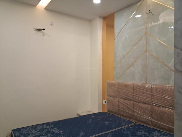 3 BHK Independent Builder Floor in Dwarka Mor for rent New Delhi. The reference number is 20899682