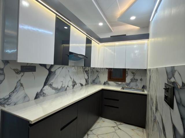 3 BHK Independent Builder Floor in Dwarka Mor for rent New Delhi. The reference number is 21066054
