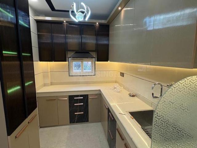 3 BHK Independent Builder Floor in Dwarka Mor for rent New Delhi. The reference number is 21111160