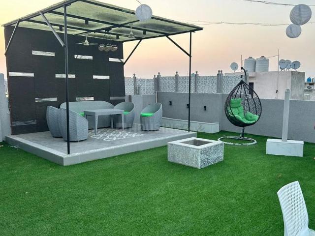 3 BHK Independent Builder Floor in Dwarka Mor for rent New Delhi. The reference number is 21355327