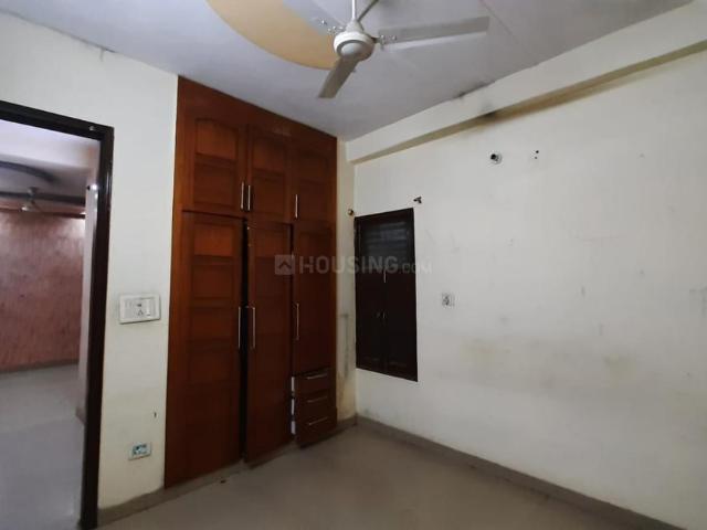 3 BHK Independent Builder Floor in Dwarka Mor for resale New Delhi. The reference number is 14773527