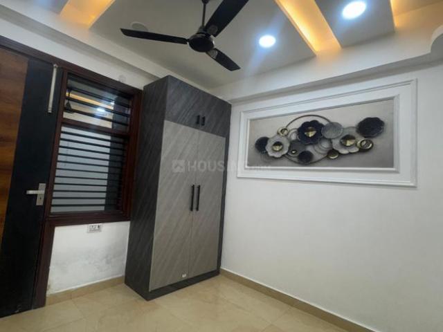 3 BHK Independent Builder Floor in Dwarka Mor for resale New Delhi. The reference number is 19462183