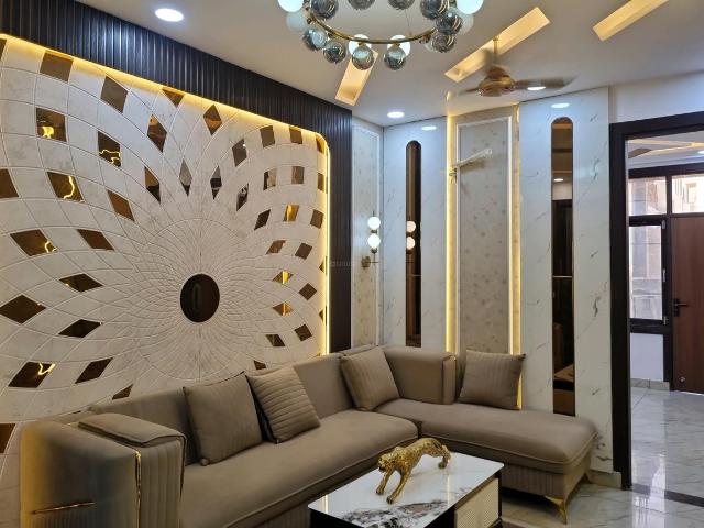 3 BHK Apartment in Dwarka Mor for resale New Delhi. The reference number is 20407203