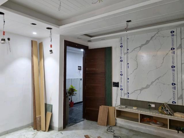 3 BHK Apartment in Nawada for resale New Delhi. The reference number is 20444701