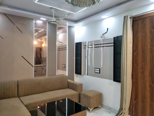 3 BHK Apartment in Dwarka Mor for resale New Delhi. The reference number is 20567340