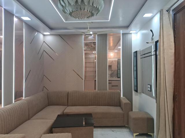 3 BHK Independent Builder Floor in Dwarka Mor for resale New Delhi. The reference number is 20338638